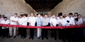 Inaugura el gobernador el Hotel Grand HYATT Playa del Carmen Resort
