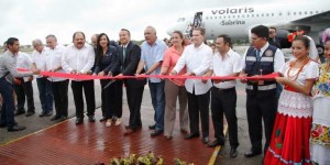 Se congratula el gobernador por la llegada del primer vuelo de Volaris a Chetumal