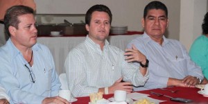 Gerardo Gaudiano se reúne con abogados tabasqueños