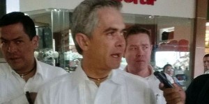 Ha trabajado Arturo Núñez fuertemente por Tabasco: Mancera