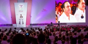Rinde la presidenta del DIF Quintana Roo, Mariana Zorrilla de Borge Tercer Informe de Actividades