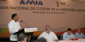Reindustrialización de Yucatán, por buen camino: Rolando Zapata Bello