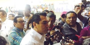 Respaldo total al Ayuntamiento de Campeche, nadie por encima de la Ley: Alejandro Moreno