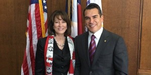 Se reúne el gobernador de Campeche con autoridades portuarias en Houston