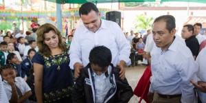 Más de 224 mil niñas y niños se beneficiarán con chamarras de Bienestar Escolar en Yucatán