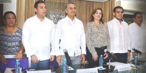 Instalan legisladores de Campeche, la diputación permanente