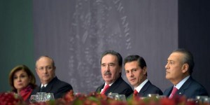 Se reúne el Presidente Enrique Peña Nieto con Senadores