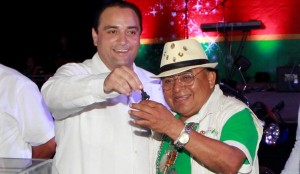 Convive el gobernador con reporteros de Cancún, Puerto Morelos, Isla Mujeres y Lázaro Cárdenas