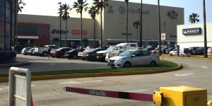 Se ampara Plaza Forum en Coatzacoalcos para cobrar el estacionamiento
