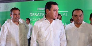 Roberto Borge acompaña a Osorio Chong al Debate Nacional sobre el Uso de la Marihuana en Cancún