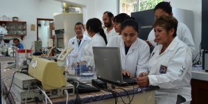 Modernizara la UAC laboratorios, para el desarrollo e innovación: Gerardo Montero