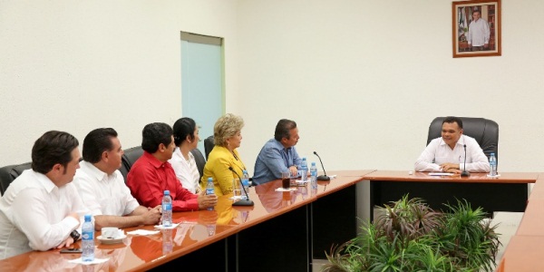 Avances de Yucatan reconocen diputados federales