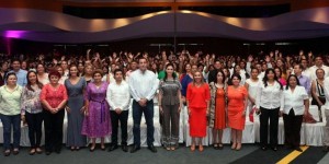 Asiste mariana Zorrilla de Borge al lanzamiento de “Magdalena Zarate y más de mil voces por la Igualdad”