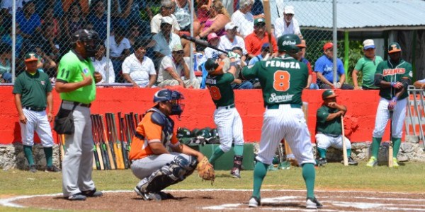 Leones vs Tigres