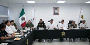 Acuerdan autoridades reforzar seguridad en todo el territorio de Yucatán