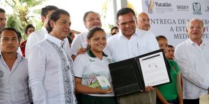 Comienza afiliación de estudiantes yucatecos al IMSS