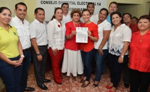 Arlet Mólgora se registra ante el Instituto Electoral por la coalición Somos Quintana Roo