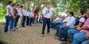 Transporte gratuito a los jóvenes universitarios de Quintana Roo: Mauricio Góngora