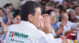 Dialoga Héctor Yunes Landa con la comunidad de la Universidad Veracruzana