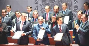 El gobernador de Campeche, Alejandro Moreno, presente en la Firma de Formalización de Empleo