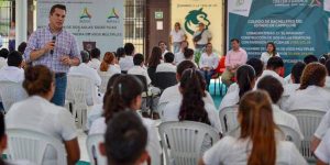 Moreno Cárdenas entrega infraestructura y equipamiento educativo por más de 8.5 MDP