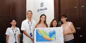 Donan al Ayuntamiento de Mérida mapas en Sistema Braille