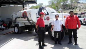 Entrega SEPROCI unidades y equipo, al Cuerpo de Bomberos en Campeche