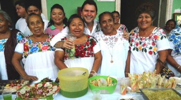 Cercania de la SEDESOL Yucatan a comunidades