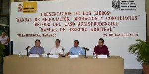 Presentan en el Congreso de Tabasco libros del investigador Martín Virgilio Bravo