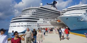 Llegaran 50 mil turistas a bordo de 17 Cruceros a playas de Quintana Roo