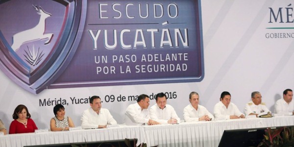 Escudo Yucatan un paso adelante