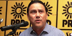 Otro revés jurídico para MORENA, Sala Xalapa desechó queja de tarjetas Multiva: Oswald Lara