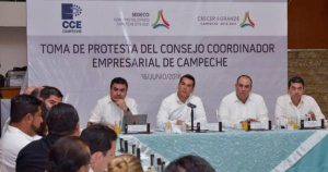 Gobernador pide a empresarios ayudar a construir la fortaleza económica de Campeche