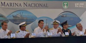 Encabeza el gobernador Alejandro Moreno Cárdenas celebración del Día de la Marina