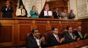 Atestigua Alcalde de Coatzacoalcos promulgación de reformas Constitucionales