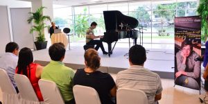 Presenta Nikolay Vóronov concierto de piano en la UJAT