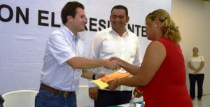 Trabajo ciudadano, sin distingo partidista, compromete Gerardo Gaudiano con delegados de la zona urbana