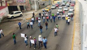 Maestros de la CNTE desquician vialidad en la capital de Tabasco
