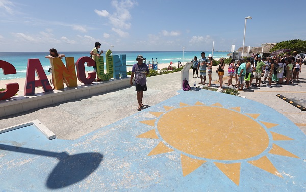 Aplauden playas de cancun visitantes
