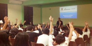 Imparte C-4 pláticas de prevención a estudiantes de Benito Juárez, Isla Mujeres y Puerto Morelos