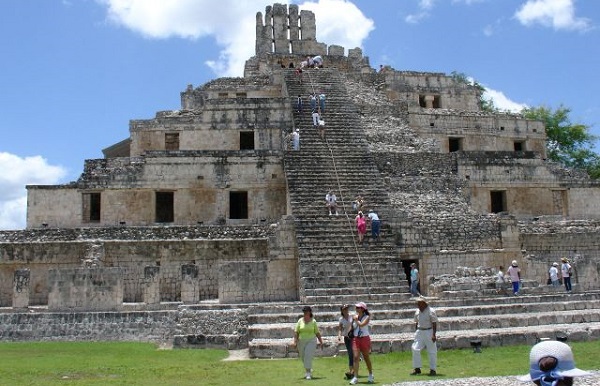 Campeche turismo visita edzna