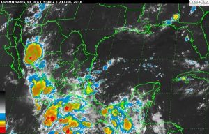 En Veracruz y Oaxaca se pronostican lluvias muy fuertes con tormentas intensas:SMN