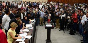 Brinda Congreso de Veracruz seguridad laboral y social a trabajadores del Estado