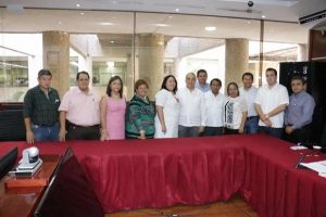 Informa Arroyo Yabur a diputados avances en materia de salud pública