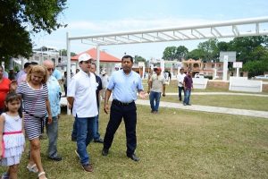 Rehabilitan parque de Dos Montes; toda la zona rural contará con espacios dignos: Gaudiano