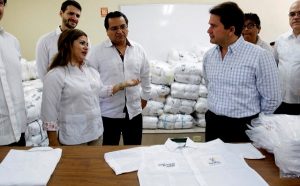 Listos más de 400 mil uniformes de Bienestar Escolar en Yucatán