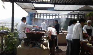 Imparten talleres y muestras de cocina tradicional totonaca, en el Estado de México