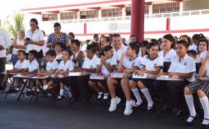Comienzan clases 429 mil estudiantes de todos los niveles educativos en Quintana Roo
