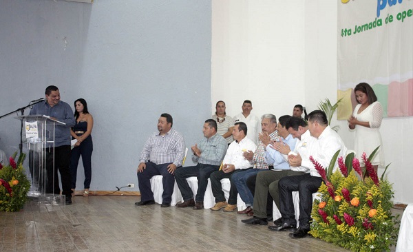 Alcalde de jalpa de mendez resalta trabajo de diputados