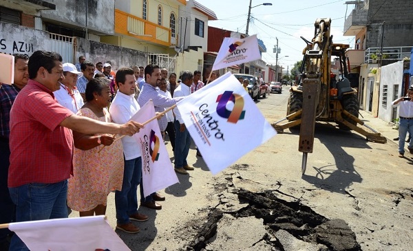 Banderazo a obras en Atasta GGR